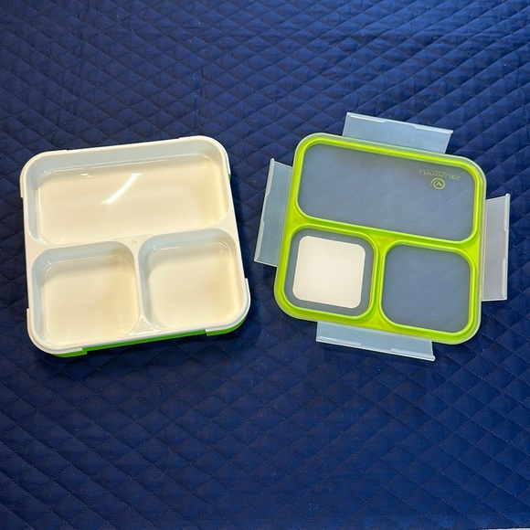 Lifemark Labs Living Well Reusable Food Container 3 compartments seal separately - Picture 2 of 8